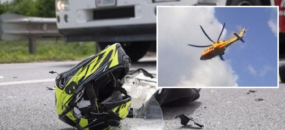 Incidente con lo scooter, un uomo sbalzato a terra per una decina di metri: elitrasferito in codice rosso all’ospedale